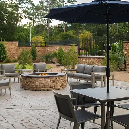 Courtyard By Marriott Houston City Place-3
