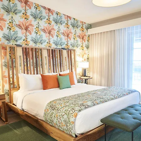Lennox Miami Beach-3
