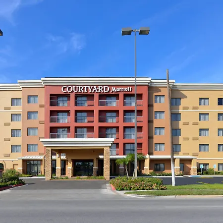 Courtyard By Marriott Laredo-2