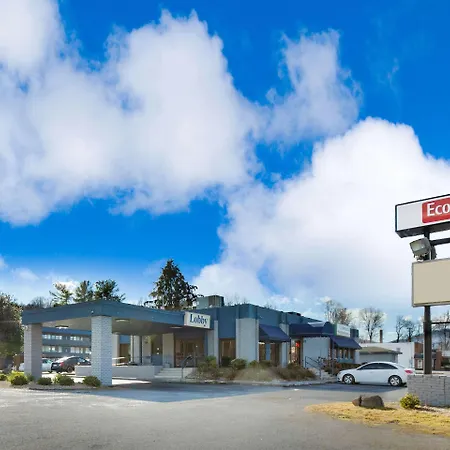 Econo Lodge Middlesboro-3