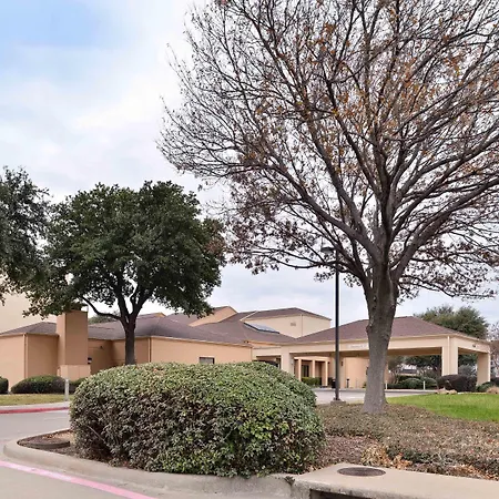 Courtyard By Marriott Dallas Northwest-2