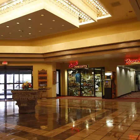 Ramada By Wyndham Viscount Suites Tucson East-2