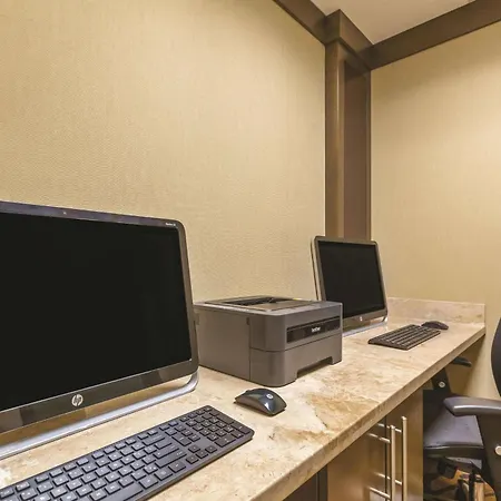 La Quinta Inn By Wyndham Austin North-3