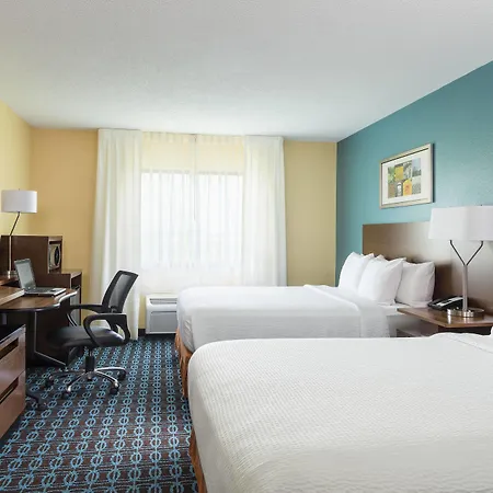 Fairfield Inn & Suites Springfield-3
