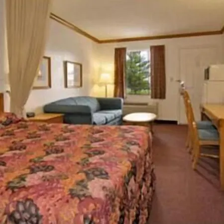 Indy Speedway Inn-2