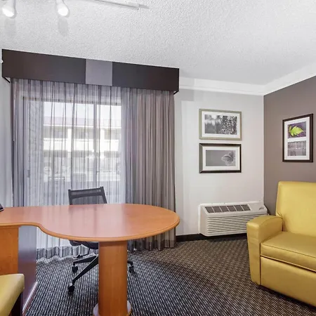 La Quinta Inn By Wyndham Tucson East-3