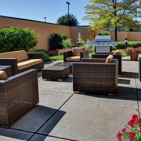 Courtyard By Marriott Indianapolis South-2