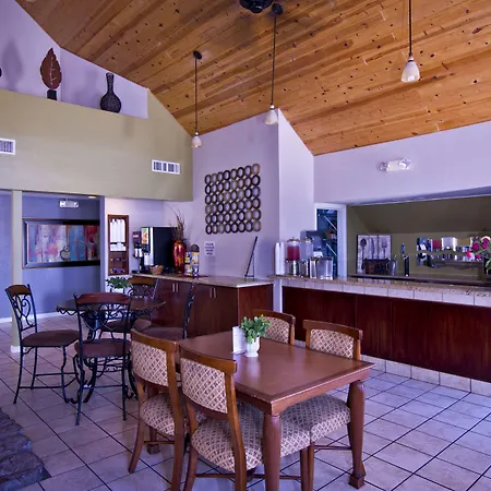 Chase Suite El Paso-3