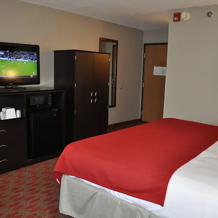 Americinn Brooklyn Center-3