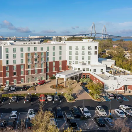Hilton Garden Inn Charleston / Mt. Pleasant-3