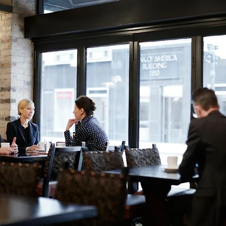 Central Loop Hotel-2