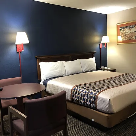 Travelodge By Wyndham Williamsburg Colonial Area-2