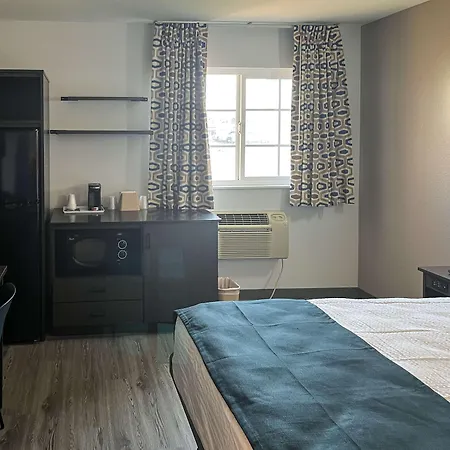 Studio 6 Suites Delano, Ca-2