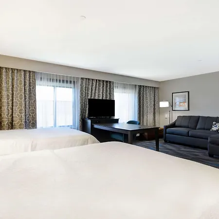 Hampton Inn & Suites Los Angeles Burbank Airport-2