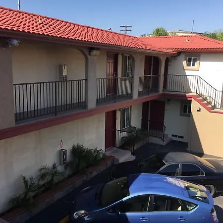 Econo Lodge Long Beach I-405-3