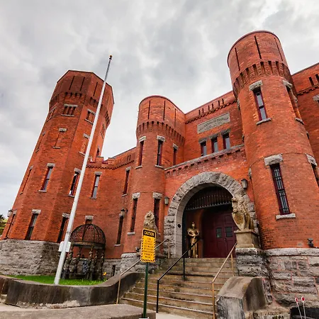 Amsterdam Castle Ny-3