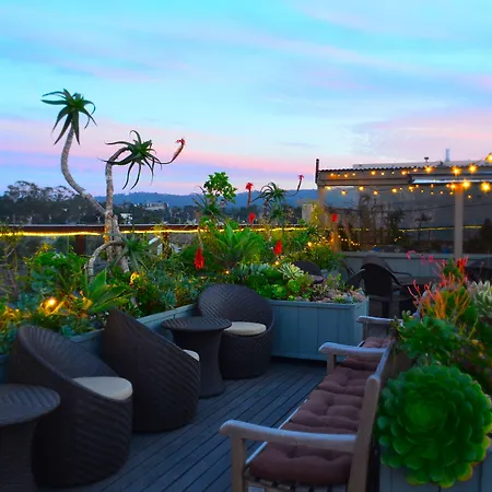 Hotel 1110 (Adults Only)-2