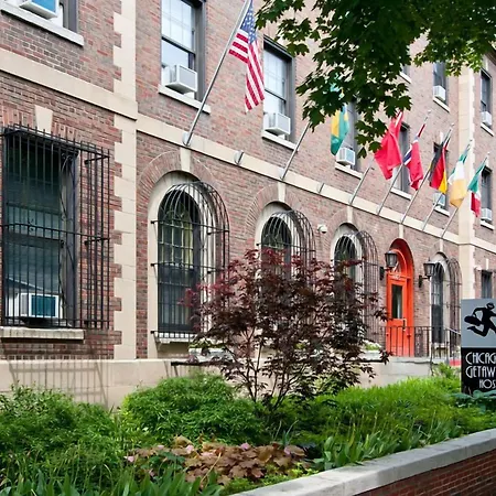 Chicago Getaway Hostel-3