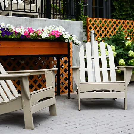 Chicago Getaway Hostel-2