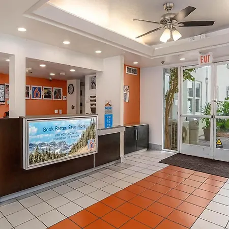 Motel 6-San Diego, CA - Downtown-2