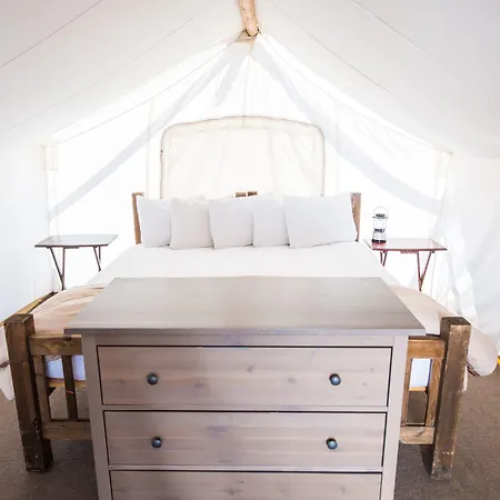 Under Canvas Moab-2