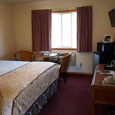Hillcrest Inn-3