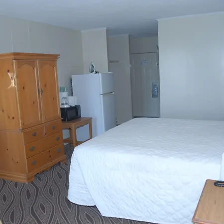 Admiral Motor Inn-3