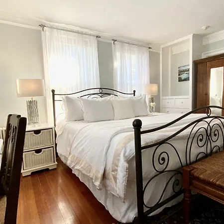 Cliff Lodge-3