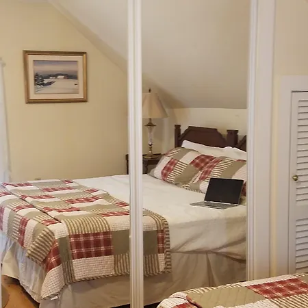 1860 House Inn And Rental Home-3