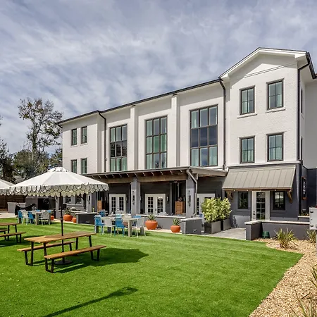 Lily Hall-A Boutique Hotel-2