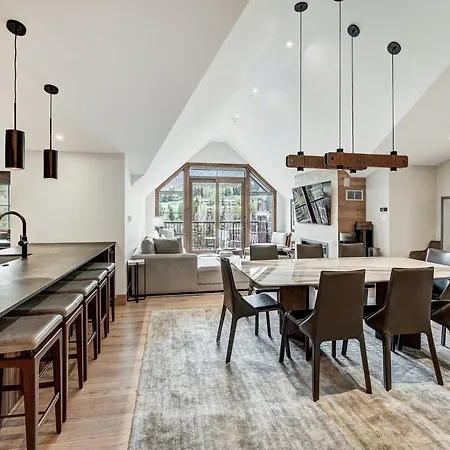 Legendary Lodging At The Ritz Carlton Residences Vail, A Vail Resorts Property-3