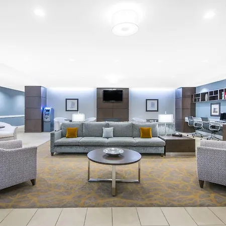 Wingate By Wyndham Niagara Falls-3