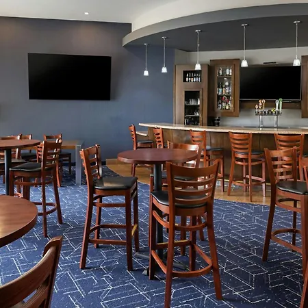 Courtyard By Marriott Sacramento Cal Expo-2