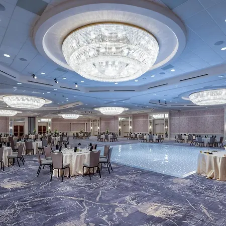 Hilton Charlotte Uptown-2