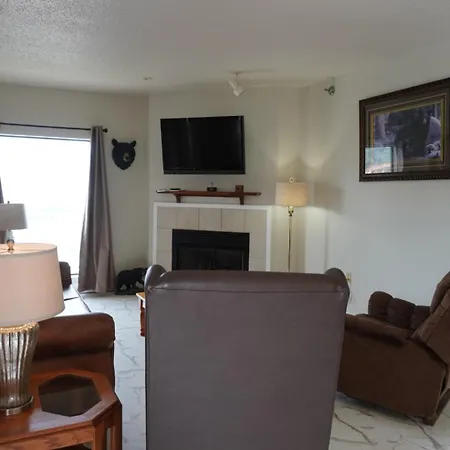 River Place Condos #411 3Bd-2