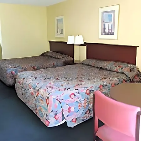 Red Lion Inn & Suites Redding-2