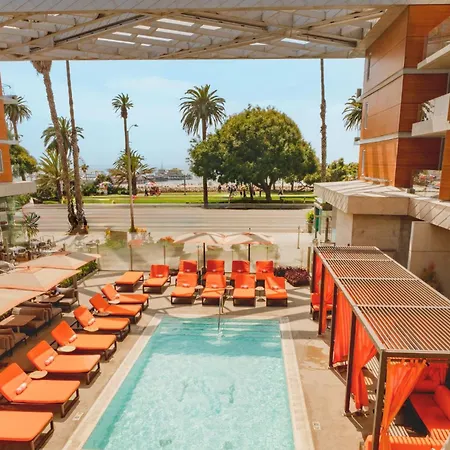 Shore Hotel-2