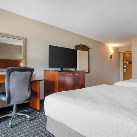 Surestay Plus Hotel By Best Western Greenwood-3