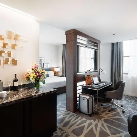 Londonhouse Chicago, Curio Collection By Hilton-3