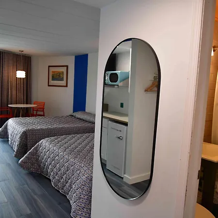 The Jolly Roger Motel-3