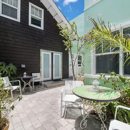 Villa Italia South Beach-2