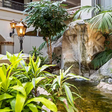 Embassy Suites By Hilton Los Angeles International Airport South-2