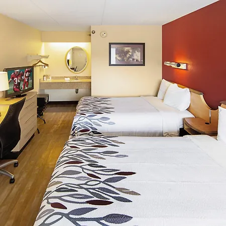 Red Roof Inn Toledo University-2