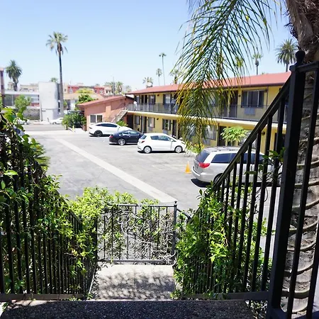 Casa Bella Inn Downtown La-2