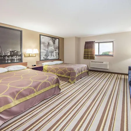 Super 8 By Wyndham Nevada-3