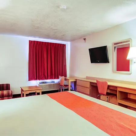 Motel 6-Columbia, Mo - East-2