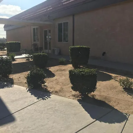 Budget Lodge San Bernardino-2