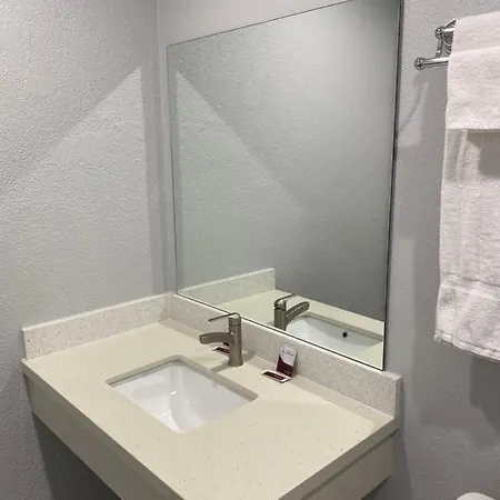 Motel 66 Los Angeles-3
