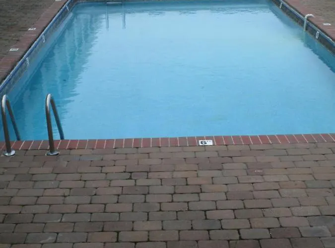 Neptune Motor Lodge