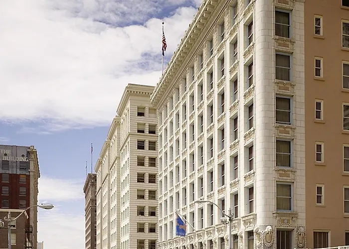 Arctic Club Hotel